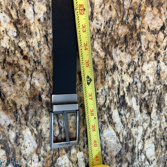 Calvin Klein Black And Dark Brown Reversible Belt - Picture 6 of 6